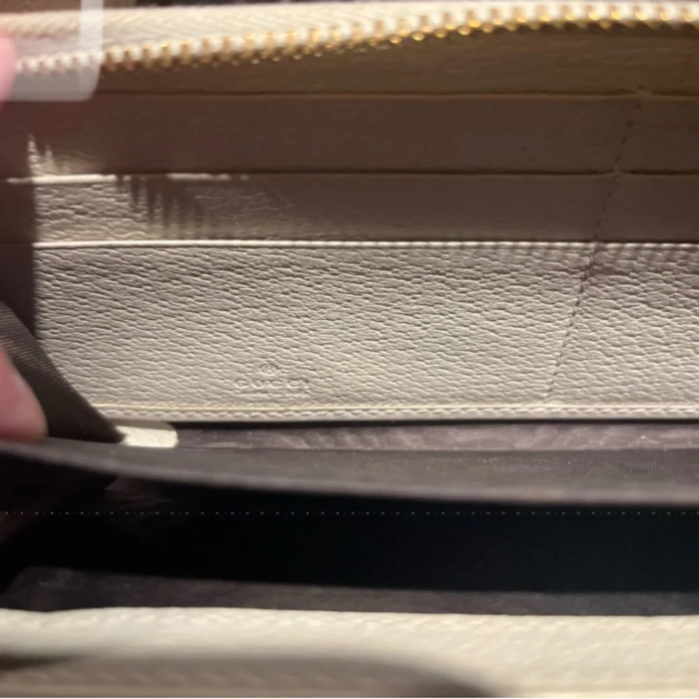Gucci GG Marmont Berry Long Wallet - Strawberry Cherry Print - COA Included - Picture 3 of 8